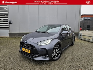 Toyota Yaris 1.5 Hybrid Dynamic | Slechts 6.800 KM | Org NL en 1e Eigenaar |