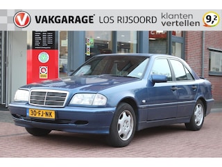 Mercedes-Benz C-klasse 1.8 C180 SEDAN CLASSIC