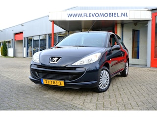 Peugeot 206 1.1 XR Airco|Elektr. ramen voor