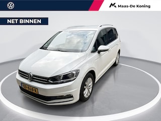Volkswagen Touran 1.4 TSI 150pk DSG Highline Business R 7p · Apple/Android Car Play · P-Sensoren · Elek. Achterklep · Trekhaak · Stoel & Stuur Verwarming · 17'' Inch ·