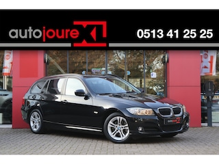 BMW 3-serie Touring 318i Business Line | Cruise Control | Trekhaak | Climate Control | Xenon | Navigatie |