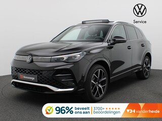 Volkswagen Tiguan 1.5 eHybrid R-Line Edition 272PK DSG Pano-Schuifdak, Volleder, Memorystoel, 20" LM Velgen, Trekhaak, Matrix LED-Verlichting, Navi, Side Assist, Elektr. Achterklep