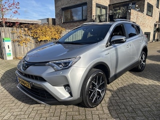 Toyota RAV4 2.5 Hybrid AWD Style Selection full option