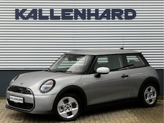 Mini Cooper 1.5 C Essential - Stoelverwarming - Alarm - Wireless Charging