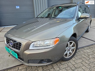 Volvo V70 3.2 AWD, schuifdak, netto € 11.350, bijtelvriendelijk!
