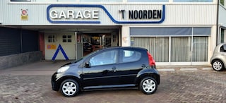 Peugeot 107 1.0 12V XS 5 Deurs Airco centrale vergrendeling