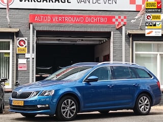 Skoda Octavia Combi 1.0 TSI Greentech Ambition Business Autmaat, Apple car,