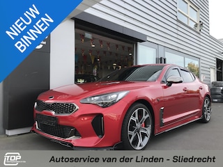 Kia Stinger 3.3 V6 T-GDI AWD GT 370PK