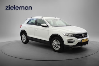 Volkswagen T-Roc 1.0 TSI Style Business - Carplay, Navi, Cruise