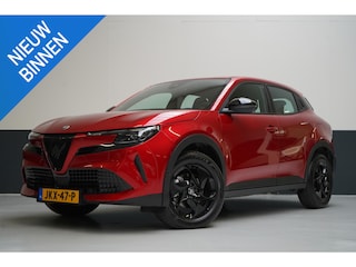 Alfa Romeo Junior 1.2 Turbo 145pk Hybrid Ibrida Speciale | Pack Techno | Adaptive | Navigatie | Achteruitrijcamera