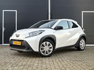 Toyota Aygo 1.0 VVT-i MT Play | Airco | Camera | Carplay | NL-auto