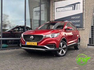 MG ZS EV Luxury 45 kWh*PANO*ECC*CAMERA*ACC*CARP