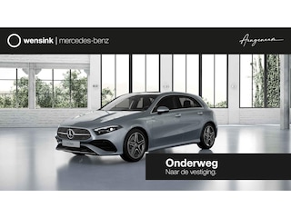 Mercedes-Benz A-klasse 250e Business Solution AMG | Panoramaschuifdak | Stoelverwarming | Achteruitrijcamera | MULTIBEAM LED |