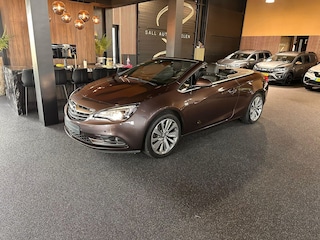 Opel Cascada 1.4 Turbo ecoFLEX Innovation Camera/Navi/Trekhaak/Dealeronderhouden