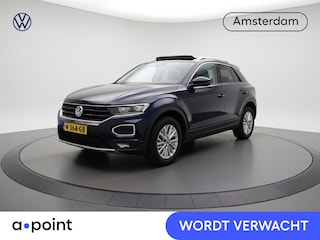 Volkswagen T-Roc 1.0 TSI Style 110 pk | Navigatie | Panoramadak | Parkeersensoren | Autom. airco | Stoelverwarming | LED koplampen |