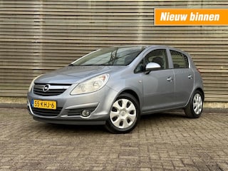 Opel Corsa 1.4-16V ENJOY AIRCO !! LAGE KM !! APK 24-11-2026 !!