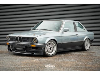 BMW 325 / Circuit / Rolkooi / Met kenteken