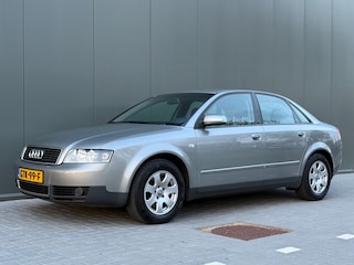 Audi A4 Limousine 2.0 MT, Automaat, Airco, Bluetooth, APK, Goed onderhouden