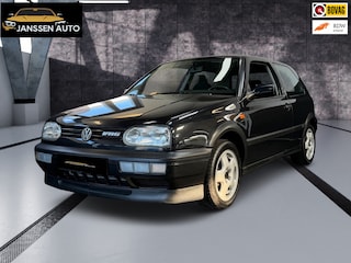 Volkswagen Golf 2.8 VR6| Automaat | Historie | 95% 1e lak | unieke staat | 1e eigenaar 1932