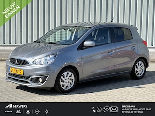 Mitsubishi Space Star 1.0 Active / Slechts 15.027 KM! / Automaat / Airco / Navigatie / Achteruitrijcamera / Apple CarPlay/Android Auto / Lichtmetalen Velgen / Vierseizoenenbanden / Origineel Nederlands / Privacy Glass /