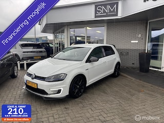 Volkswagen Golf 1.4 TSI GTE,stoelverwarm,adapcruise,camera