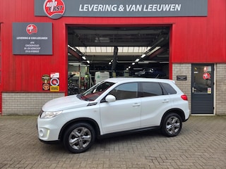 Suzuki Vitara 1.6 Exclusive Automaat/ Navigatie/ LM velgen/ Cruise control/ Trekhaak/ Rijklaarprijs!