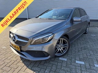 Mercedes-Benz A-klasse 180 Ambition AMG-Line ,Navigatie, Xenon/Led, Lm velgen, afn.Trekhaak,