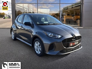 Mazda 2 1.5 Centre-line | €389,- per maand! | Camera | Stoelverwarmining