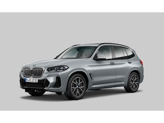 BMW X3 xDrive30e M Sport (wordt verwacht) | Panoramadak | Laser | Head-Up | Trekhaak | CarPlay |
