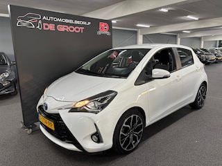 Toyota Yaris 1.5 Hybrid Active Climat & Cruise Control, 17" LM-velgen met Allseasonbanden