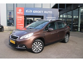 Peugeot 2008 1.2 VTi Active Pack Premium Automaat Airco Navi Panoramadak Trekhaak