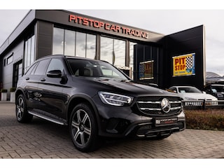Mercedes-Benz GLC 300e 4MATIC Premium, 320 PK, Trekhaak, Pano, Camera!