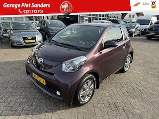 Toyota iQ 1.0 VVTi Aspiration I Vol automaat I Clima I PDC I NL-Auto