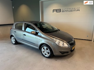 Opel Corsa 1.2-16v 5-DEURS '111' EDITION/AIRCONDITIONING/ISOFIX/LM-VELGEN/1eEIGENAAR/NAP/nieuwe APK+ONDERHOUDSBEURT BIJ AFLEVERING