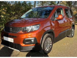 Peugeot Rifter 1.2 Allure 110PK 2019 DEALER ONDERHOUDEN ERG MOOIE AUTO