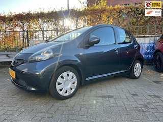 Toyota Aygo 1.0-12V 2007 82000km 2500eu