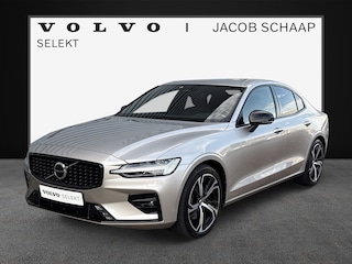 Volvo S60 2.0 B4 Plus Dark / Lighting Pack / Parkeerverwarming / 19" / Extra getint glas / Sportstoelen /