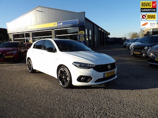 Fiat Tipo 1.4 Lounge / Rijklaarprijs