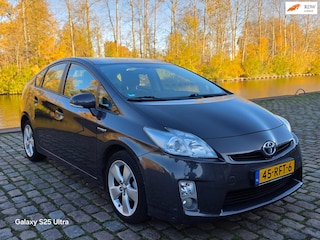 Toyota Prius 1.8 Comfort 1e eigenaar dealer onderhouden navigatie cruis control parkeer sensor
