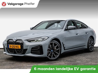 BMW i4 eDrive40 84 kWh M-Sport/ Sportstoelen/ Elek. trekhaak/ Camera/ Sfeerverlichting/ Elek. achterklep/ Carplay