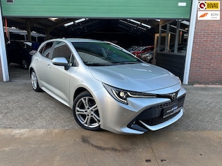 Toyota Corolla 1.2 Turbo Dynamic TEAM|PDC/CAMERA/CARPLAY