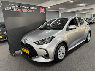 Toyota Yaris 1.5 VVT-i Active NL-auto met Airco en Achteruitrijcamera