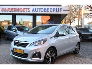 Peugeot 108 1.0 e-VTi Allure 73 Pk. 5-Deurs Climate Control * Begrenzer * L.M. Velgen * Telefoonkoppeling * USB * Mistlampen * Donkere ruiten Achterportieren * Vingerhoets; Vierde Generatie Eersteklas Service ! Al meer dan 100 jaar een begrip in de Brabantse Kempen.