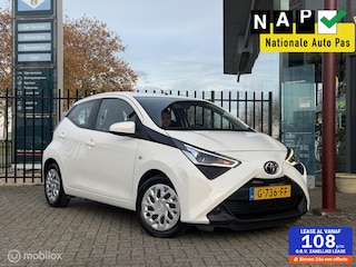 Toyota Aygo 1.0 VVT-i x-joy | Airco | Camera | Carplay