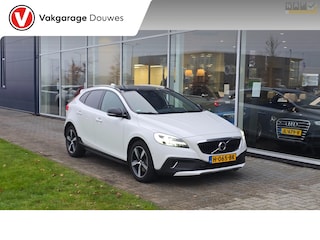 Volvo V40 1.5 T3 Polar+ Luxury | NAP | Automaat | 1e eigenaar | Pano | Leder | Stoelverwarming | Keyless
