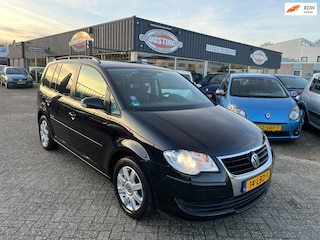 Volkswagen Touran 1.4 TSI UNITED(st-bekr,clima,6versn,7-pers,navi,bj09,4699,-)