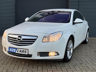 Opel Insignia 2.0 T Cosmo |CLIMATE|STOELVERWARMING|LEER|PDC V+A|TREKHAAK|CRUISE