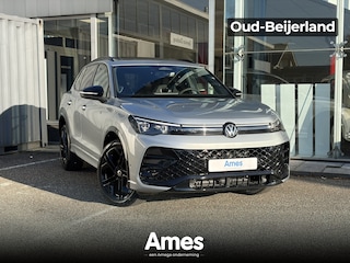 Volkswagen Tiguan 1.5 eHybrid R-Line Edition 204pk | Black style pakket | Comfort pakket | Trekhaak