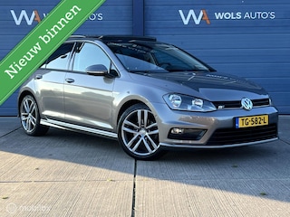 Volkswagen Golf 1.2 TSI Highline / R-LINE / PANORAMA / 18 INCH!