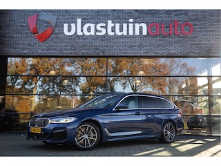 BMW 5-serie Touring 530e xDrive High Executive M-Sport , Panoramadak, Adap. cruise, Trekhaak,